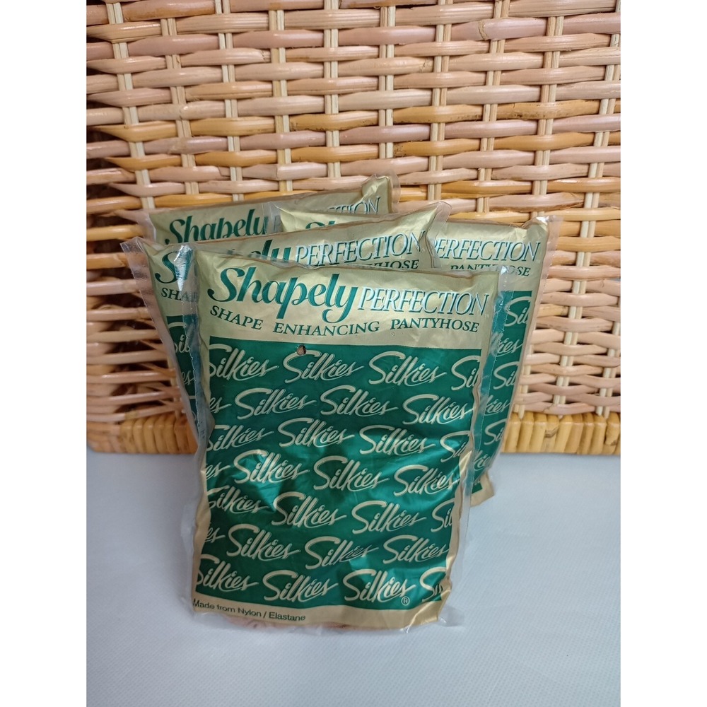 VTG SILKIES Shape Enhancing Shapely Perfection PANTYHOSE Med Nude 4‎ Packs